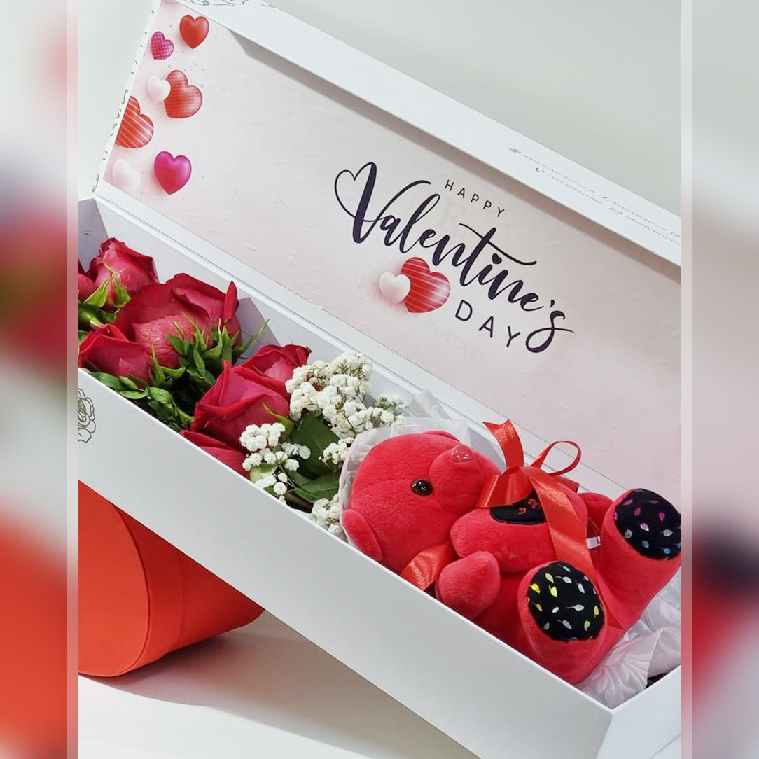 Best Valentine's Day gift for your loved ones! Rose Bouquets, flower arrangements. Valentine’s Day flower collection and delivery in Dubai, Preserved Roses, Single Roses, and Rich Rose is your perfect Valentine’s Day flower delivery service. Same-day Romantic gifts delivery in Dubai, Shop Valentine’s Day Flowers Online