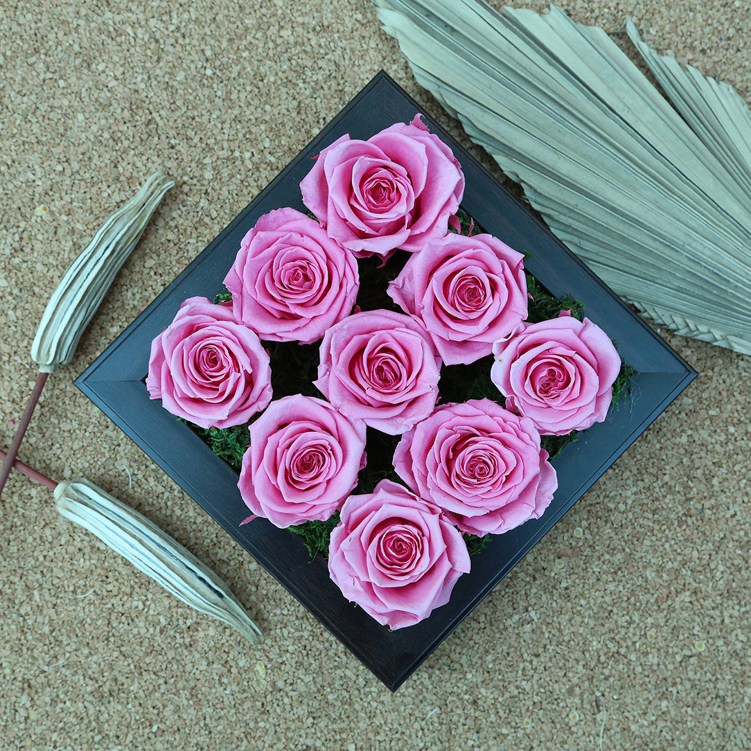 Valentine's-flowers, valentine-roses, valentine-gifts, valentine-online-flowers, flower-shop-for-buy-valentine-flowers, flower-shop-near-me, flower-shop-in-Dubai, flower-shop-in-Abu-Dhabi, valentine's-day-flowers-Dubai,