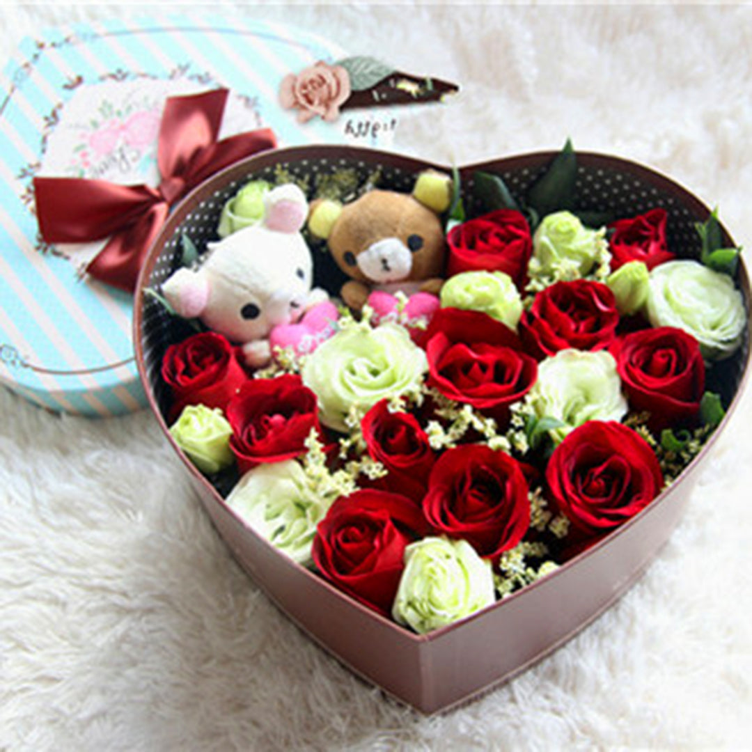 Fresh Flower Delivery in Dubai, UAE. Indoor & Outdoor Plants, Artificial Flowers, Plants & Trees, Succulent, Terrarium & Supplies, Gardening & Plantation, Moss wall, Green wall, Foliage Wall, Flowers for every occasion, Landscape Designing, Dry Flower, Coir Products, Plant Pots, Pets (Birds and Fishes) Aquarium, More..