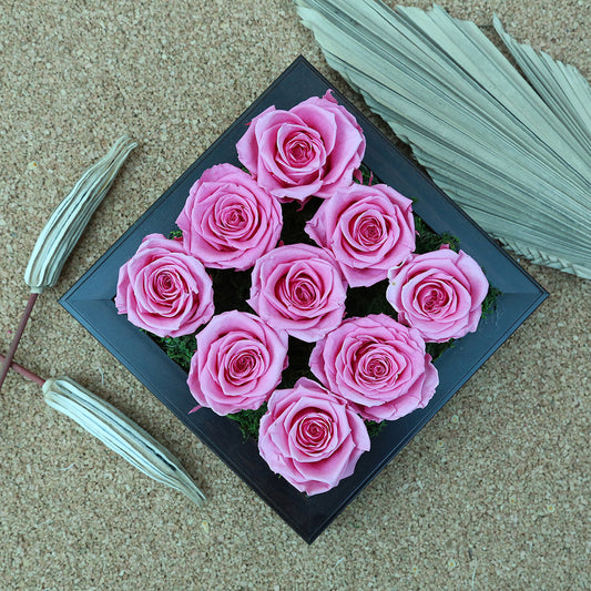 Valentine's-flowers, valentine-roses, valentine-gifts, valentine-online-flowers, flower-shop-for-buy-valentine-flowers, flower-shop-near-me, flower-shop-in-Dubai, flower-shop-in-Abu-Dhabi, valentine's-day-flowers-Dubai, 