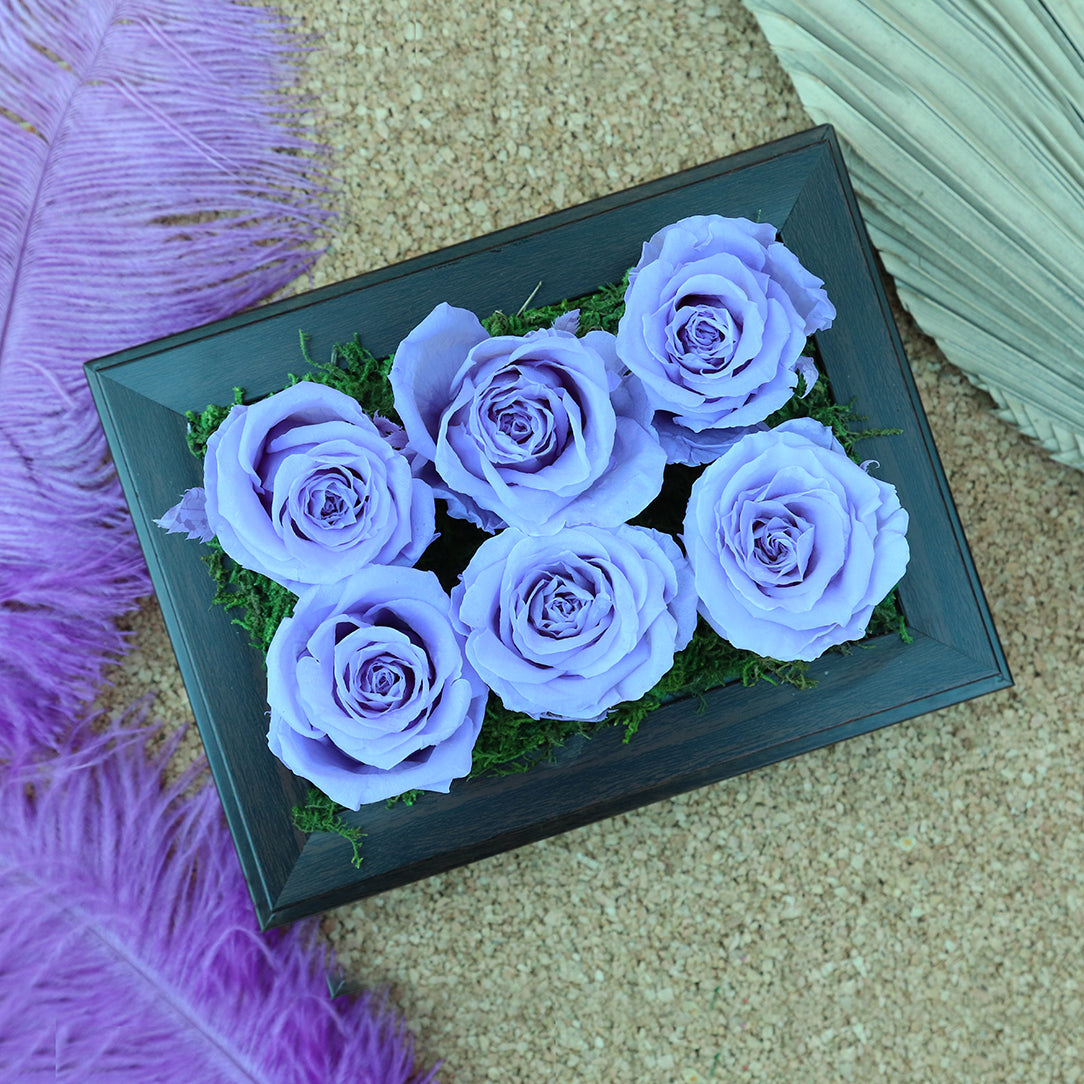 Infinity Blue Valentine's Day Roses | online flower dlivery in Dubai ...