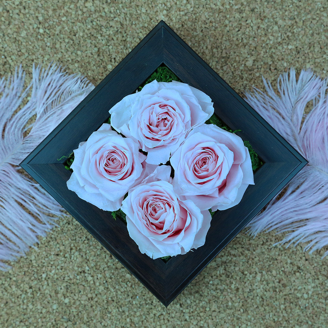 Valentine's-flowers, valentine-roses, valentine-gifts, valentine-online-flowers, flower-shop-for-buy-valentine-flowers, flower-shop-near-me, flower-shop-in-Dubai, flower-shop-in-Abu-Dhabi, valentine's-day-flowers-Dubai, 