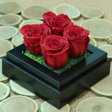 Valentines store flowers delivered